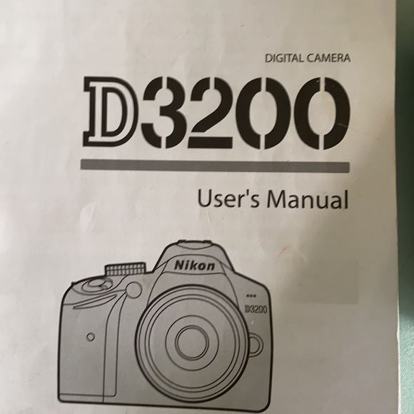 Nikon D3200 camera pack - Picture 2 of 12